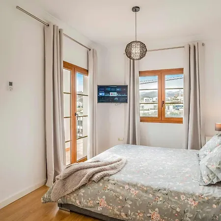 Villa Con Piscina Climatizada Y Vistas Al Golf * Estepona