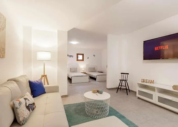 Villa Con Piscina Climatizada Y Vistas Al Golf