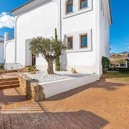 Вилла Con Piscina Climatizada Y Vistas Al Golf