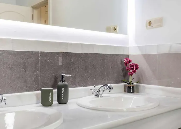 Con Piscina Climatizada Y Vistas Al Golf Villa *